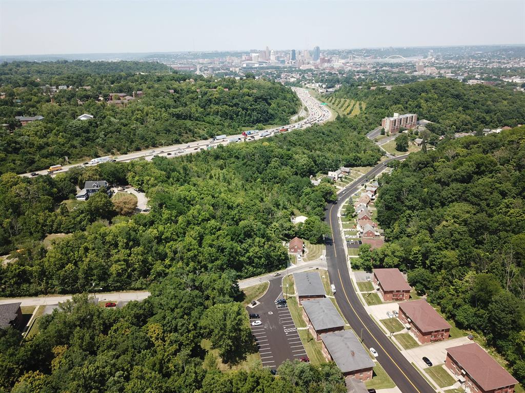 Highland Ave