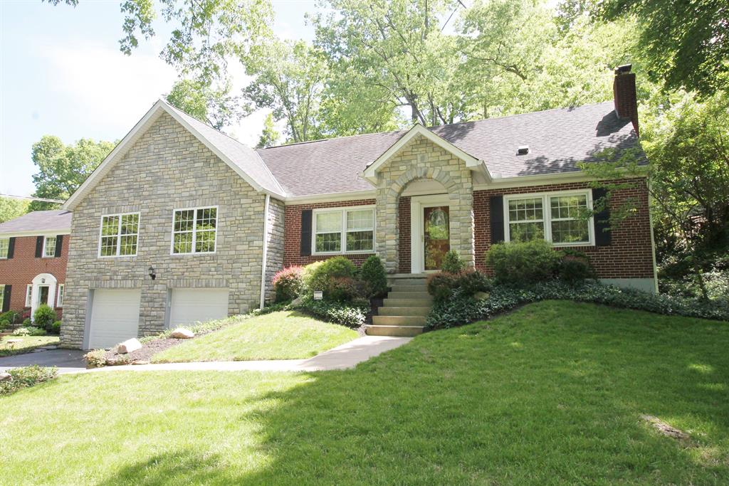 1061 Montague Rd