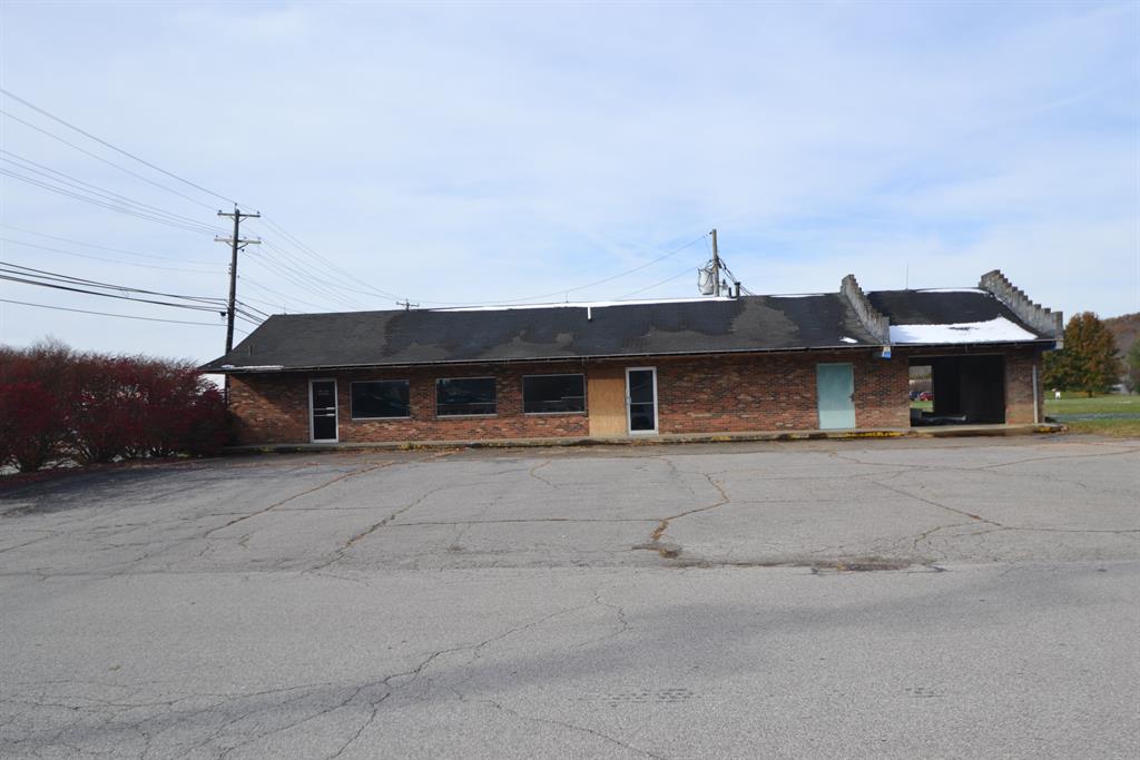 1016 Second & Stephenson Rd