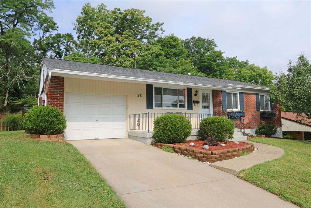 146 Tracy Ln