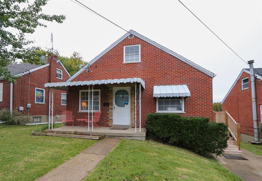 30 Goetz Dr