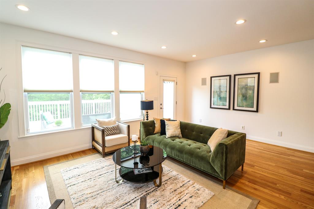 Living Room image 2 for 2816 Rosella Ave Hyde Park, OH 45208