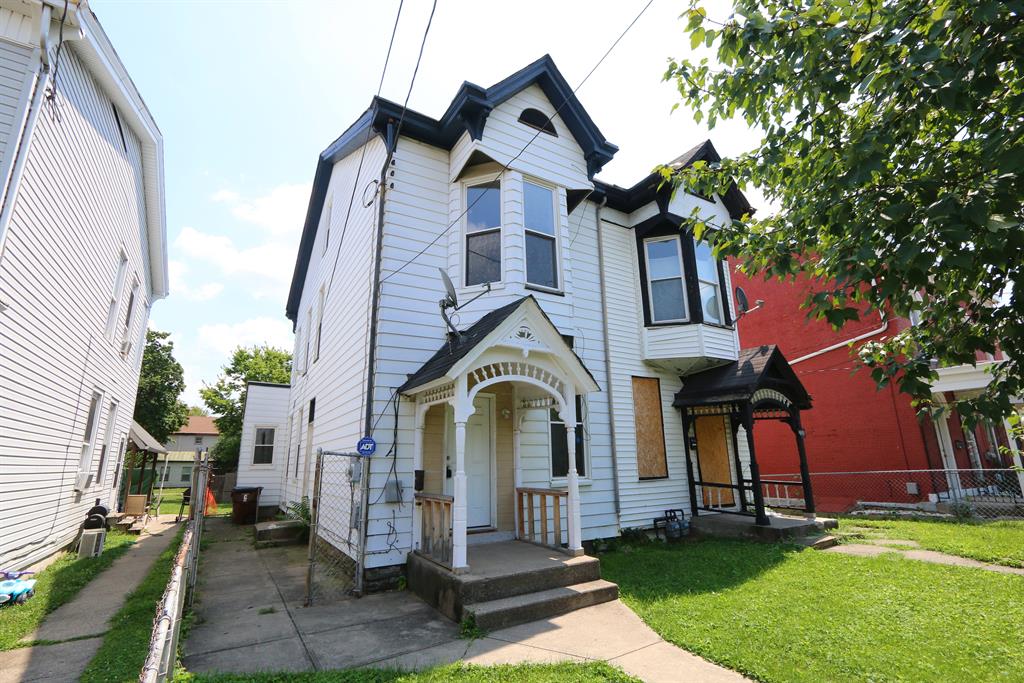 1328 Scott Blvd
