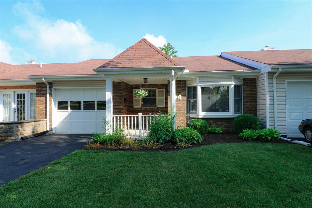 94 Schroder Ln Hamilton West, OH