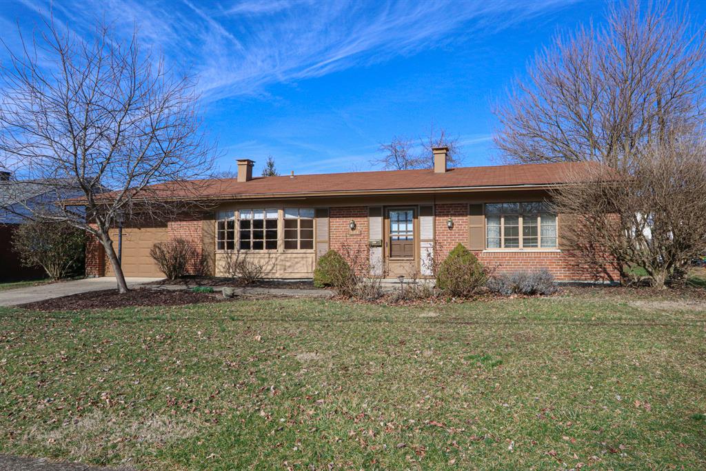 794 Danbury Rd Forest Park, OH