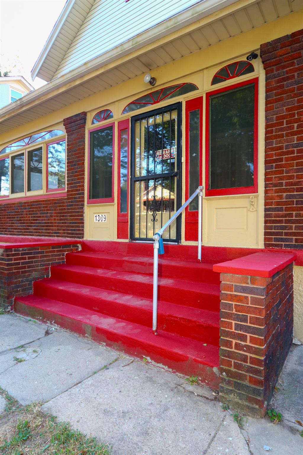 Entrance for 1309 Ryland Ave Bond Hill, OH 45237