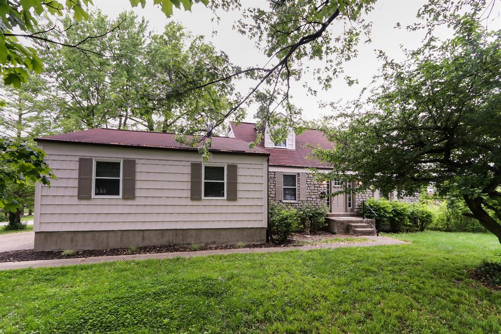 1915 Sylved Ln