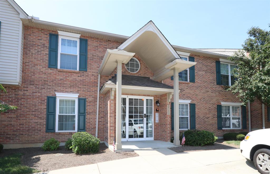 3711 W Galbraith Rd, 70 White Oak, OH