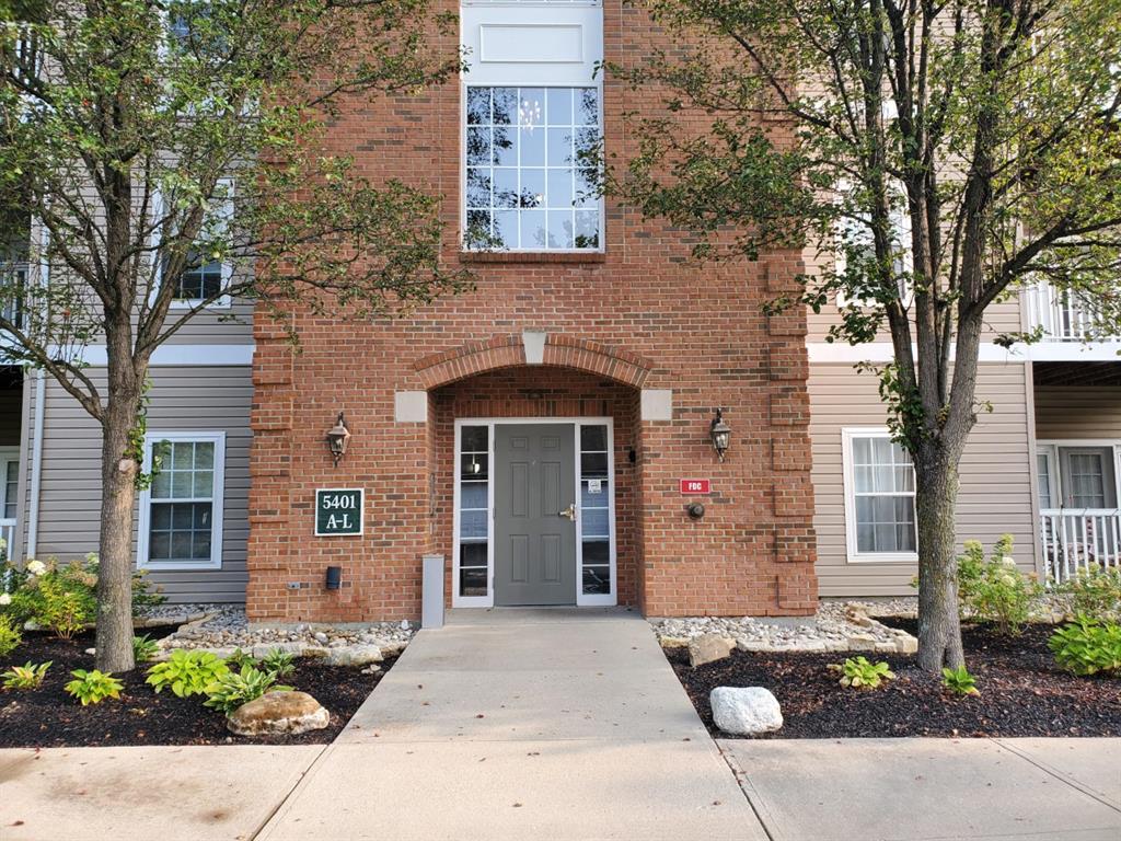 5401 Michelles Oak Ct #I Bridgetown, OH