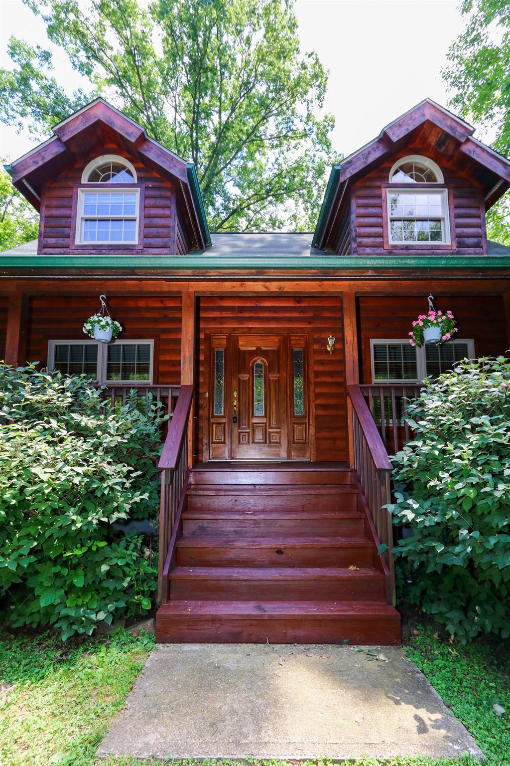 Entrance for 1613 Greenlawn Wy Hidden Valley, IN 47025