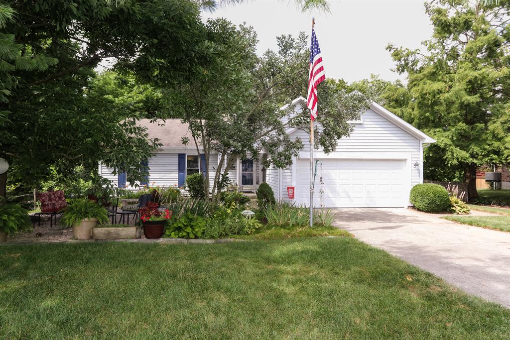 10461 Springrun Dr Springfield Twp., OH