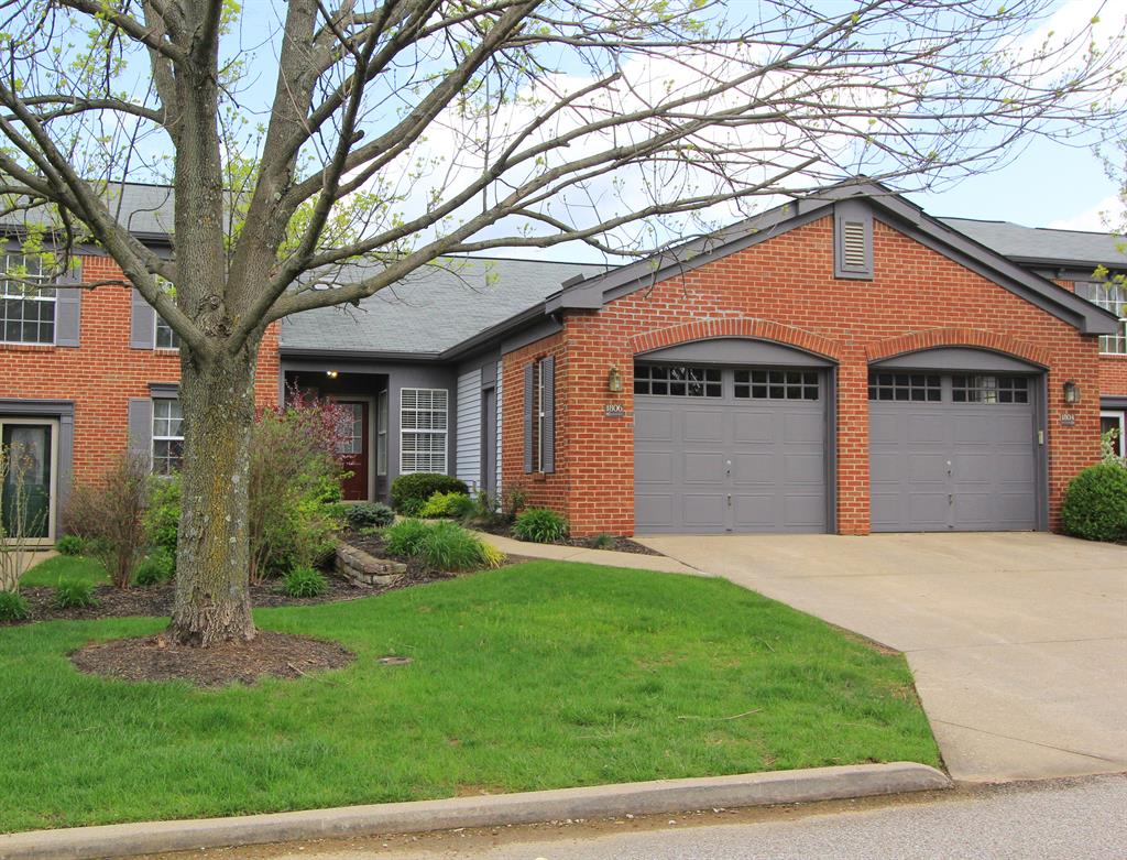 1806 Cliffview Ln