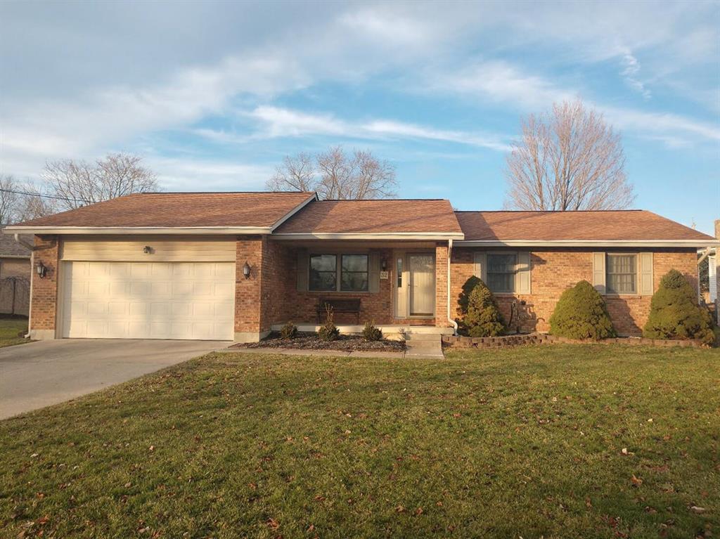32 Meadowview Ct Fairfield, OH