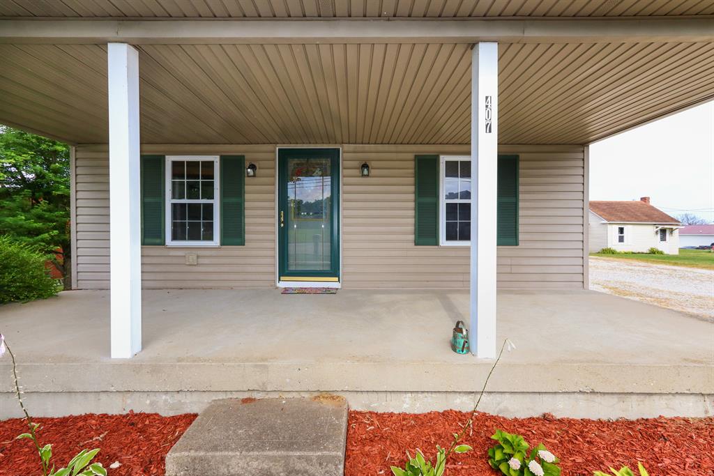 Entrance for 407 Bielby Rd Lawrenceburg, IN 47025
