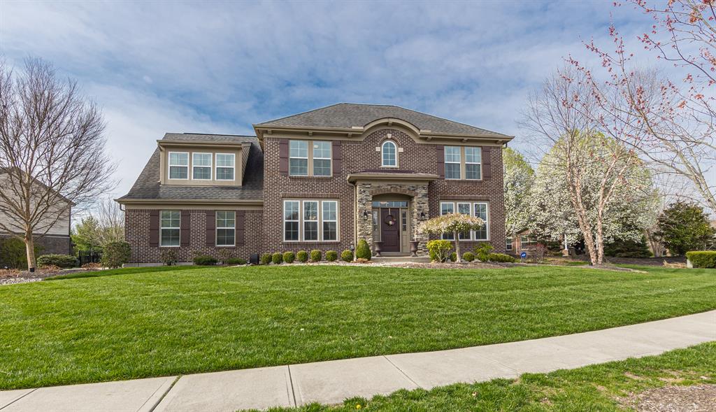 Exterior (Main) 2 for 6813 Gray Wolf Drive Hamilton Twp., OH 45039