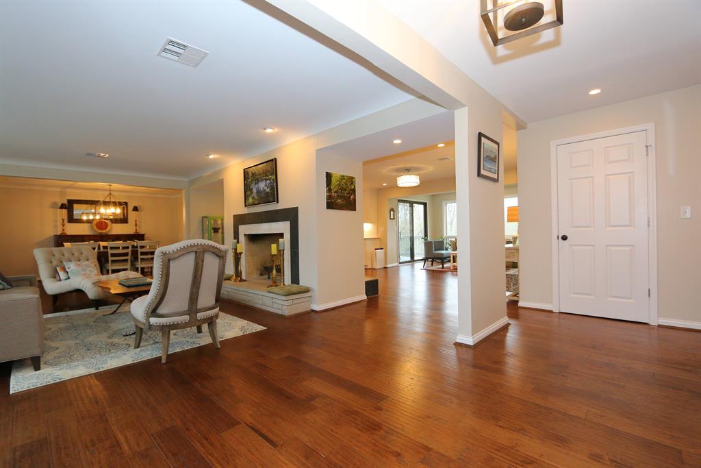 Foyer for 8808 Raiders Run Rd Sycamore Twp., OH 45236