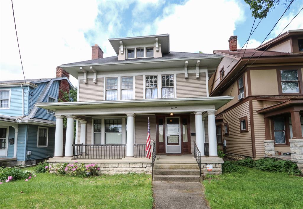 619 Forest Ave