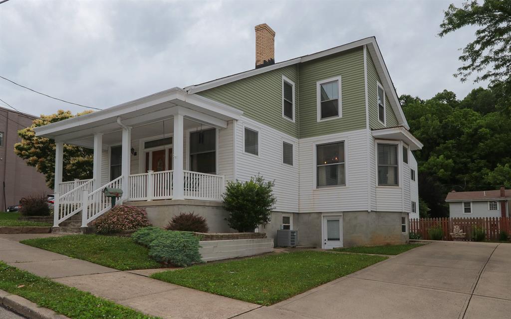 Exterior (Main) 2 for 1000 Paradrome St Mt. Adams, OH 45202