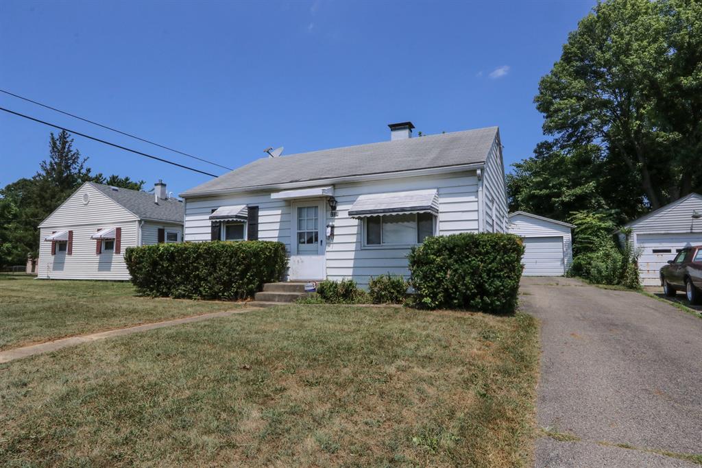2338 Dellwood Springfield, OH