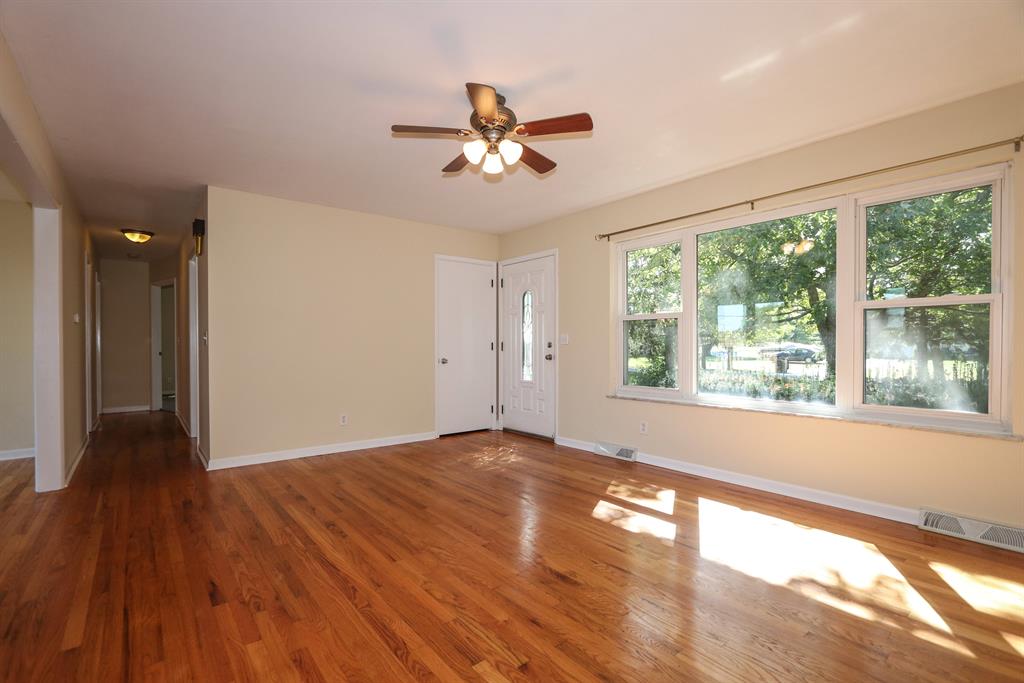 Living Room for 3064 Jackson Pk Jackson Twp, OH 45103