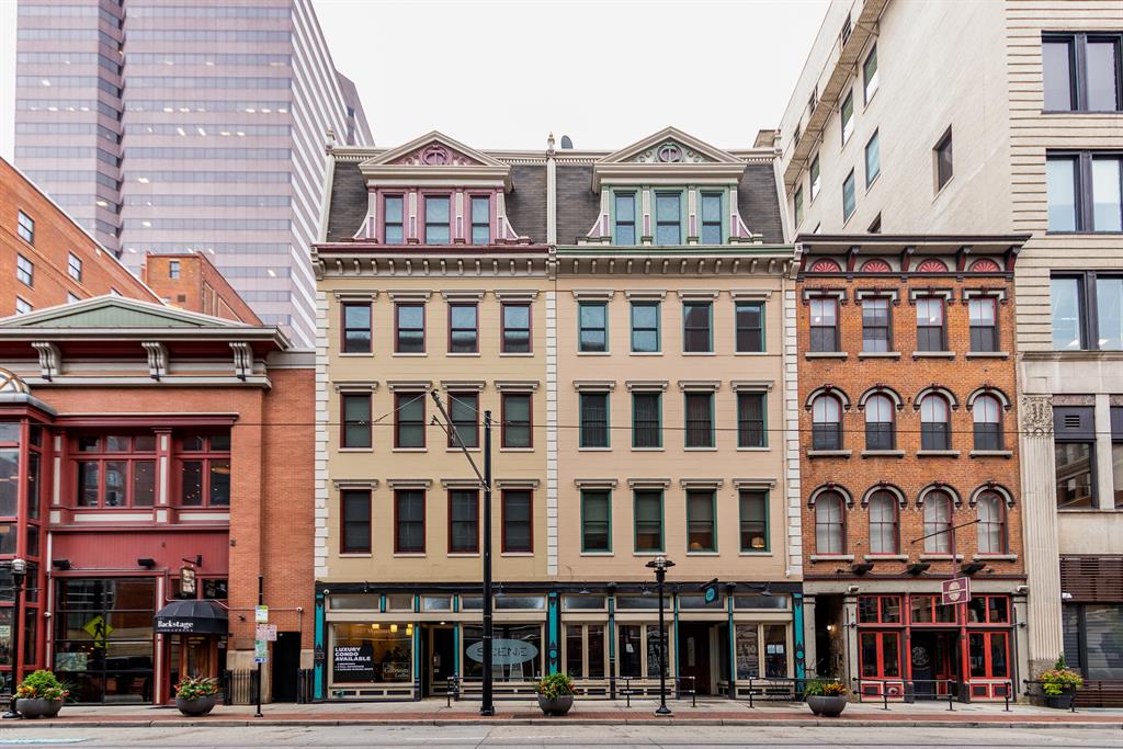 637 Walnut St #2 Cincinnati, OH