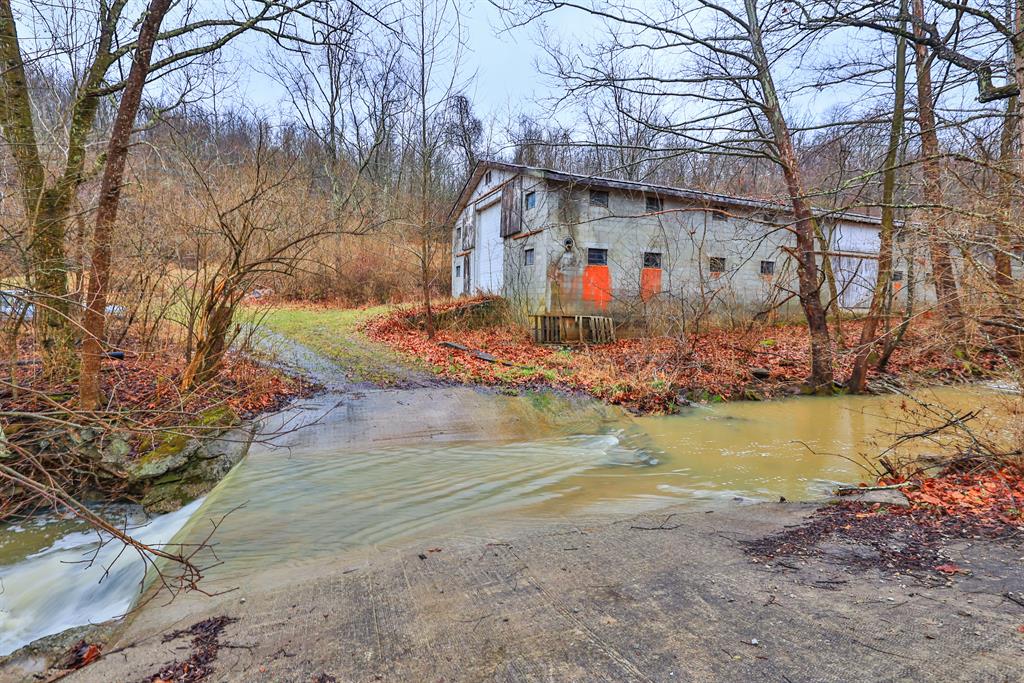 1167 Losecamp Rd