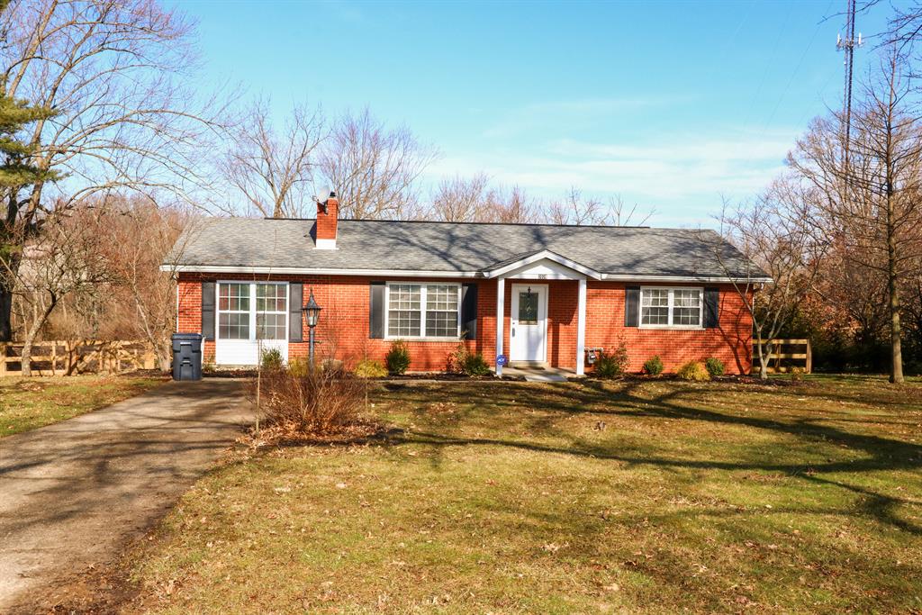 2028 Mapletree Ln