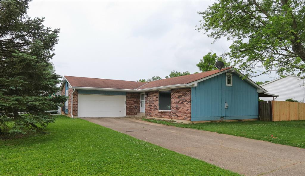 6025 Lillian Ave Silverton, OH