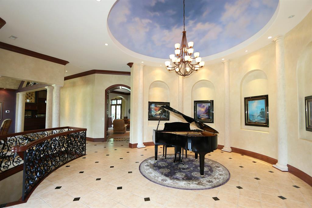Foyer for 3091 Friars Ln Edgewood, KY 41017