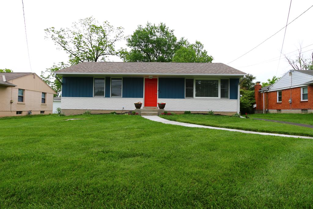 10970 Chester Rd Glendale, OH