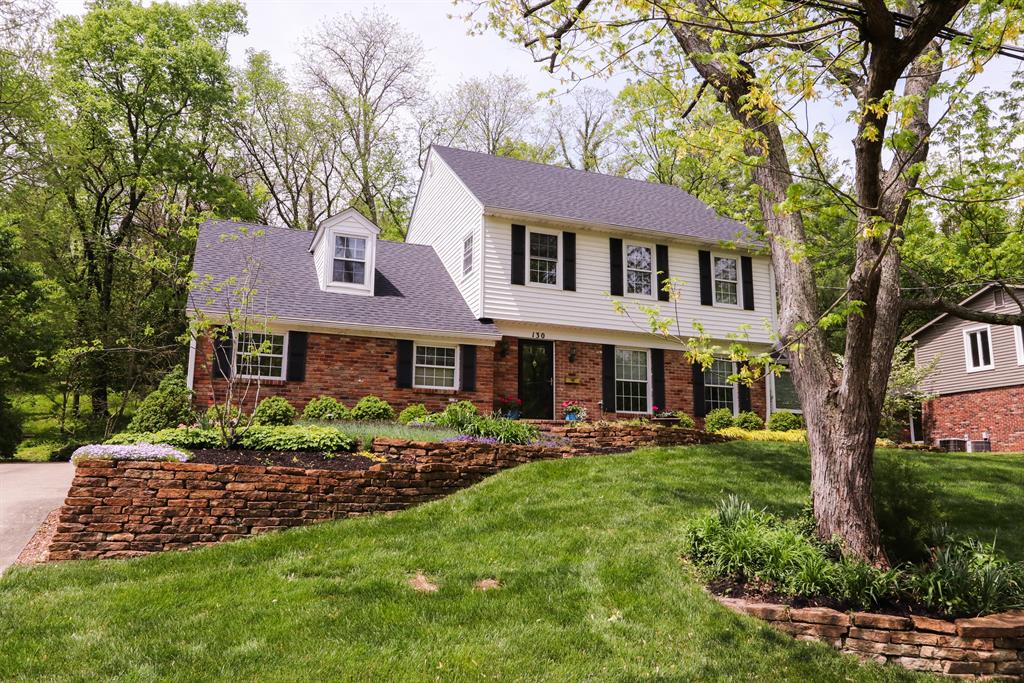 130 Winding Brook Ln