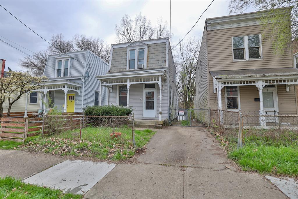 1413 Apjones Street Northside, OH