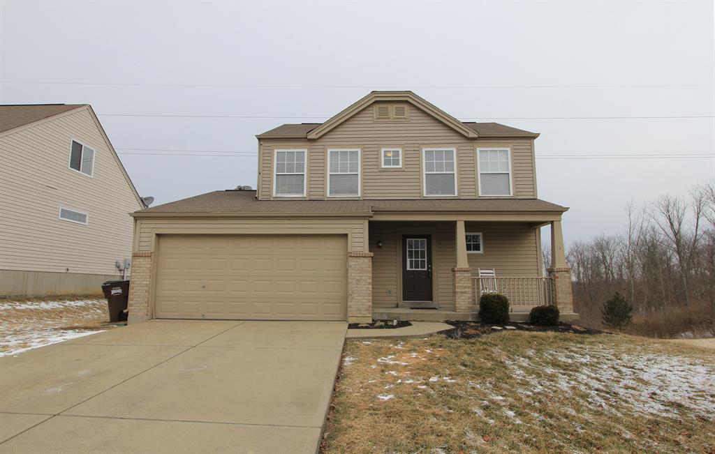 646 Lyonia Dr