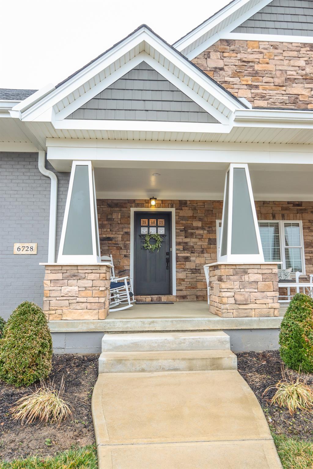 Entrance for 6728 Daniels Walk Sayler Park, OH 45233