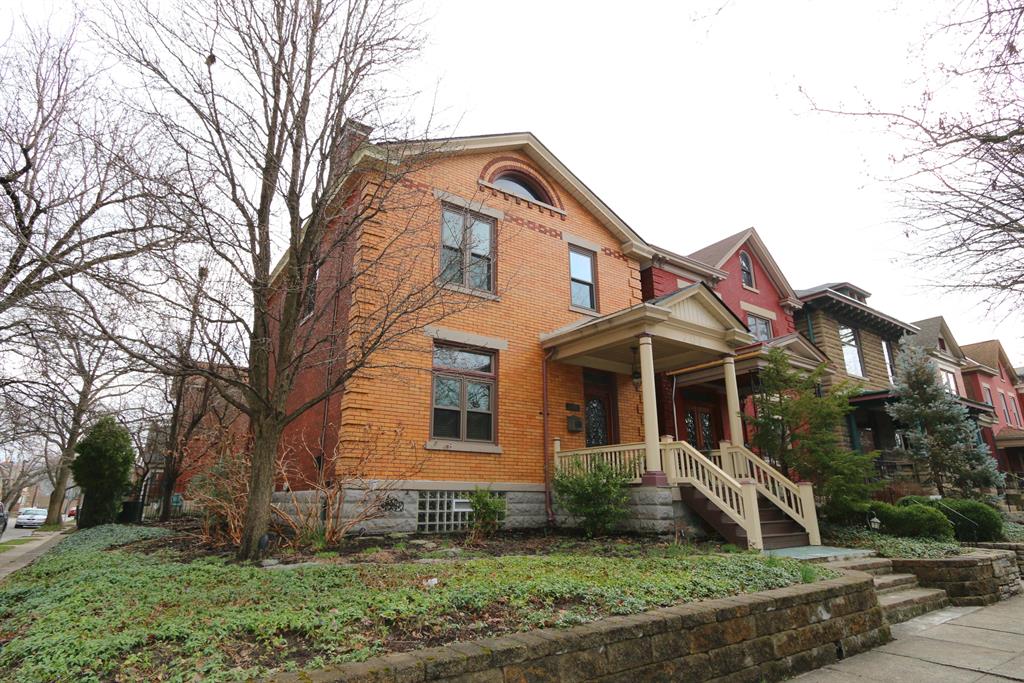 701 Maple Ave