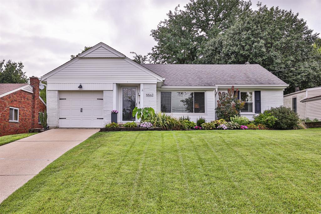 5562 Hickory Ridge Lane Monfort Hts., OH