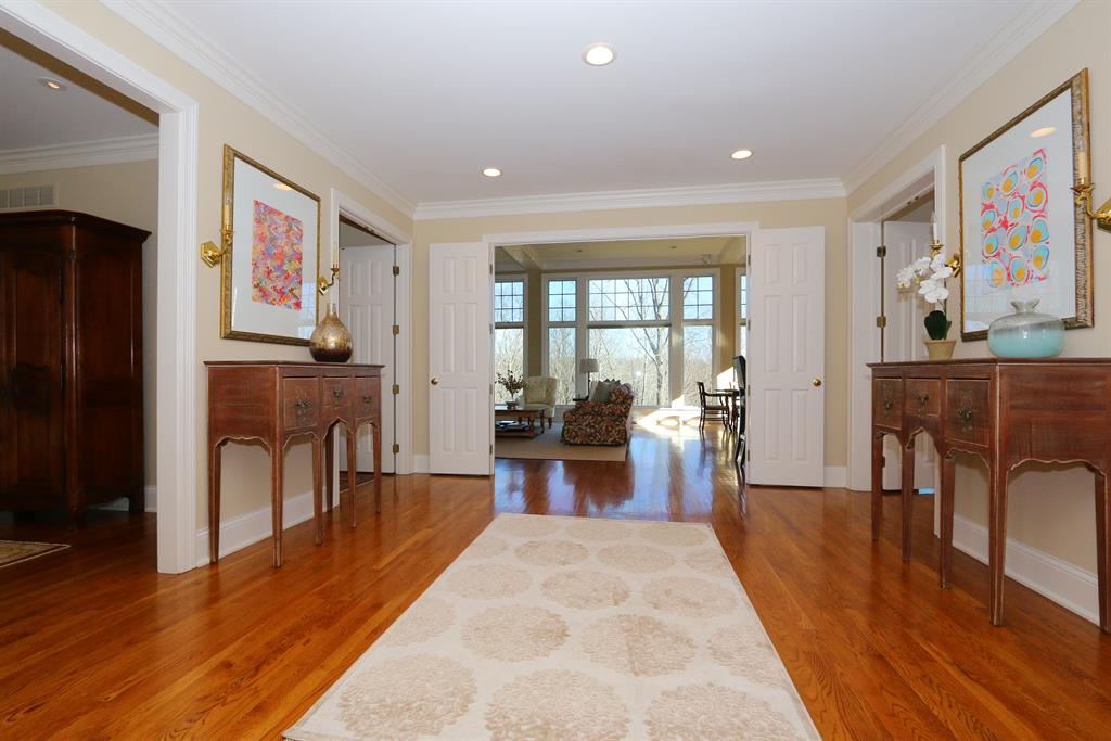 Foyer for 7840 Annesdale Dr Indian Hill, OH 45243