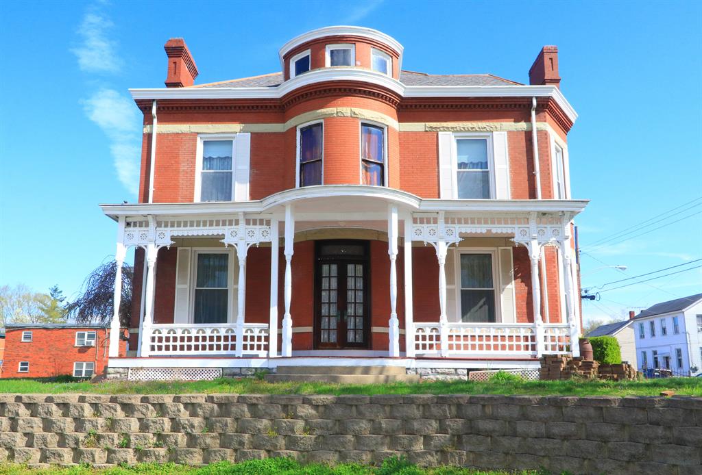 215 N Vine St