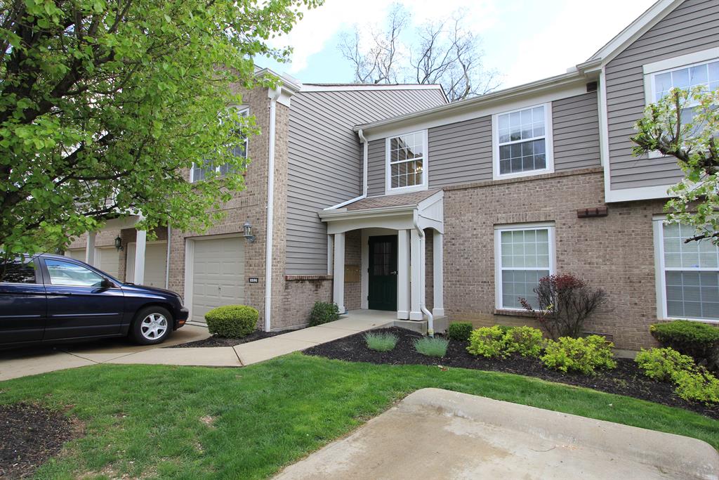 2286 Edenderry Dr, 300
