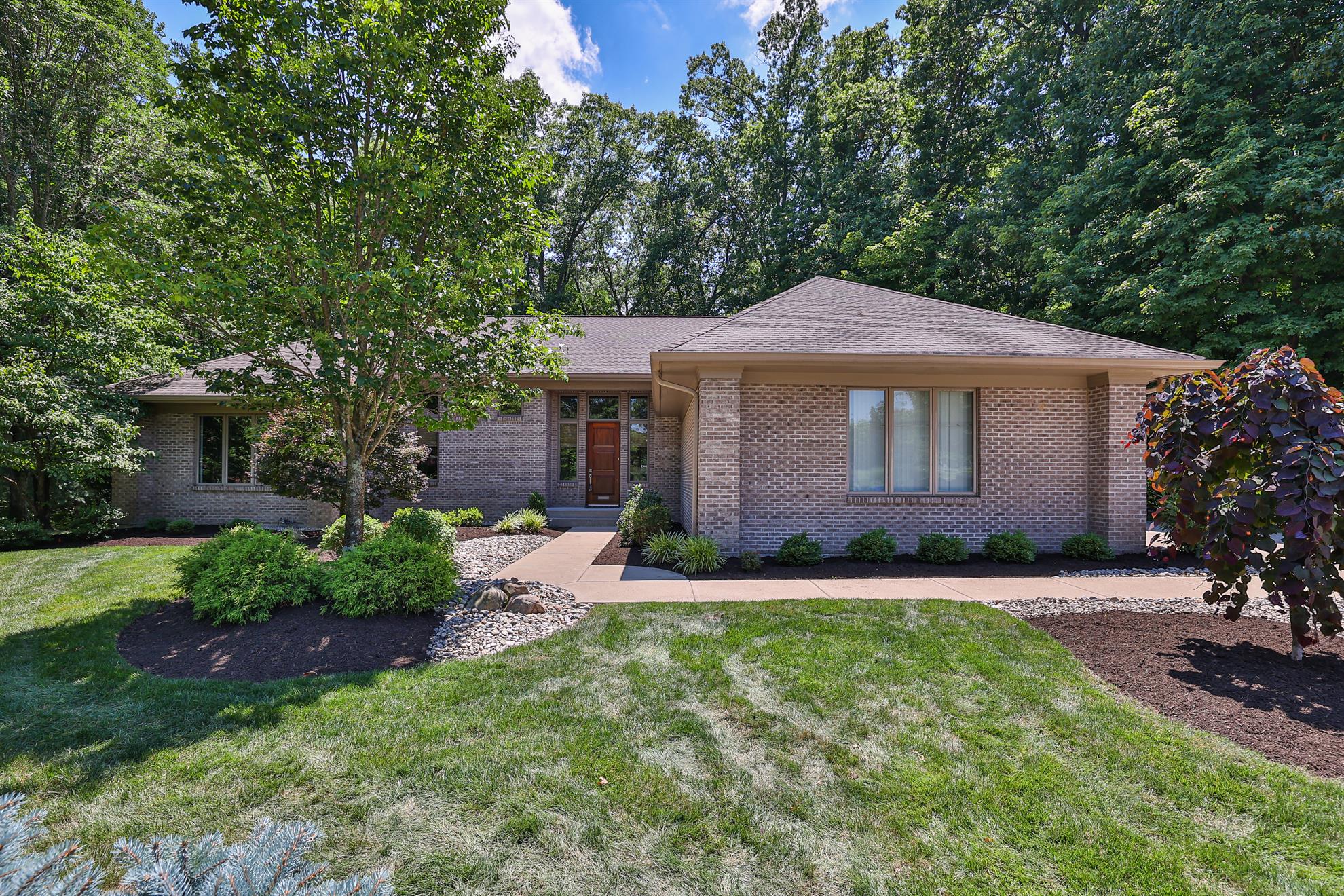 6943 Blackthorne Court, Hamilton Twp., OH 45039 | Sibcy Cline