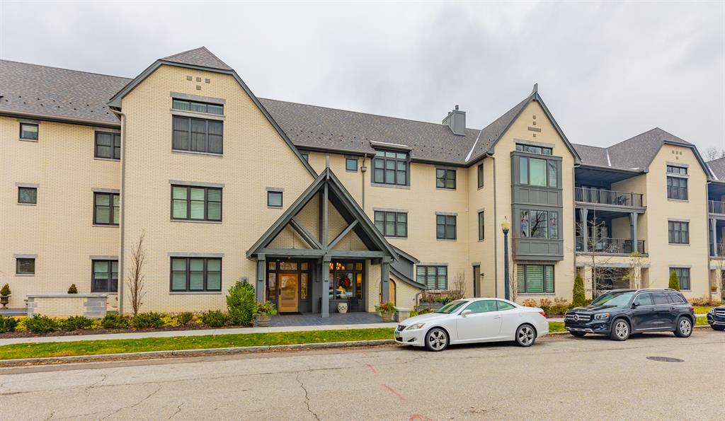 3818 Miami Rd #103 Mariemont, OH