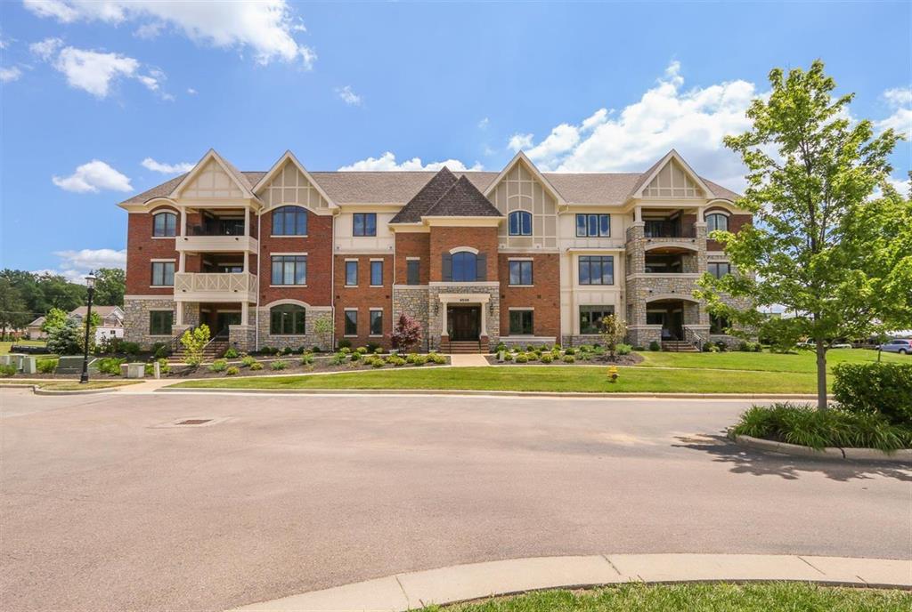9506 Park Manor Blvd #203 Blue Ash, OH