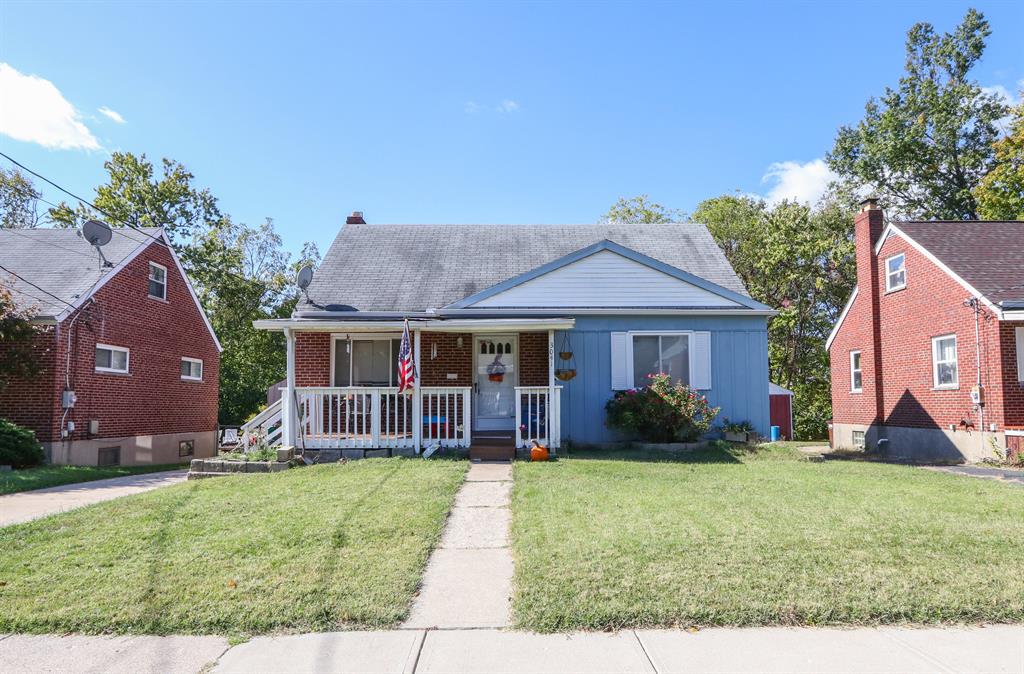 3041 Crestmoor Ln Bridgetown, OH