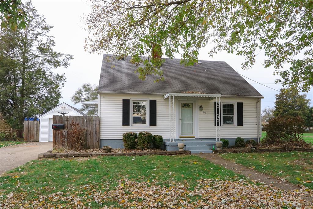 806 Richardson Dr Middletown North, OH