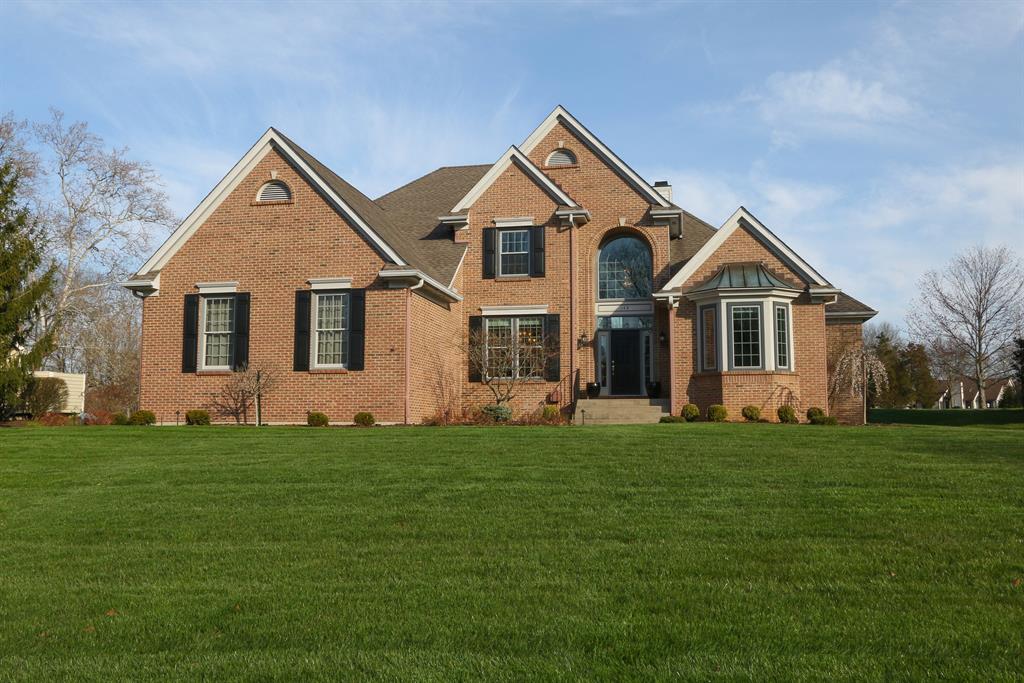 149 Pheasantlake Dr Loveland, OH