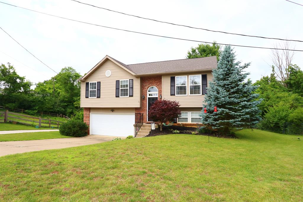Exterior (Main) 2 for 2463 Evergreen Dr Covington, KY 41017