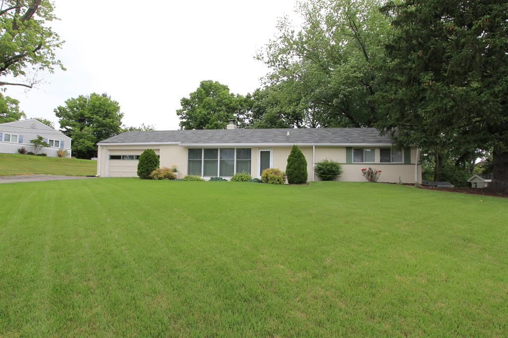 3026 Brookwood Dr