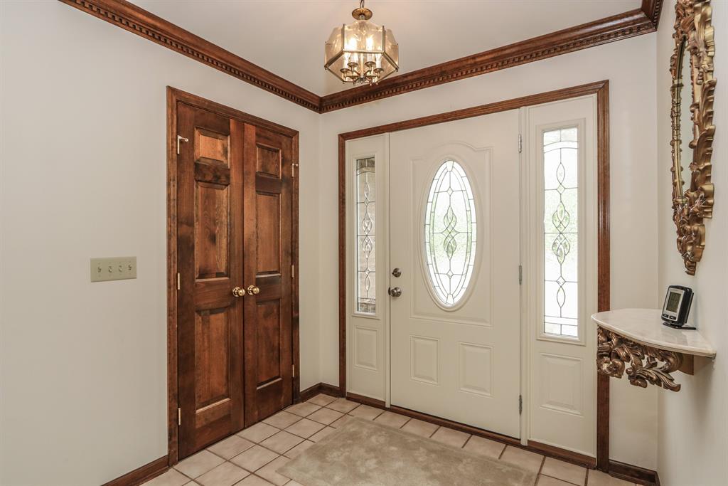 Foyer for 11656 Symmes Valley Dr Symmes Twp., OH 45140