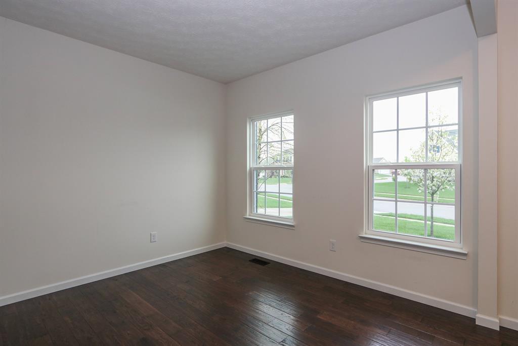 Living Room for 208 Triple Crown Dr Union, OH 45377