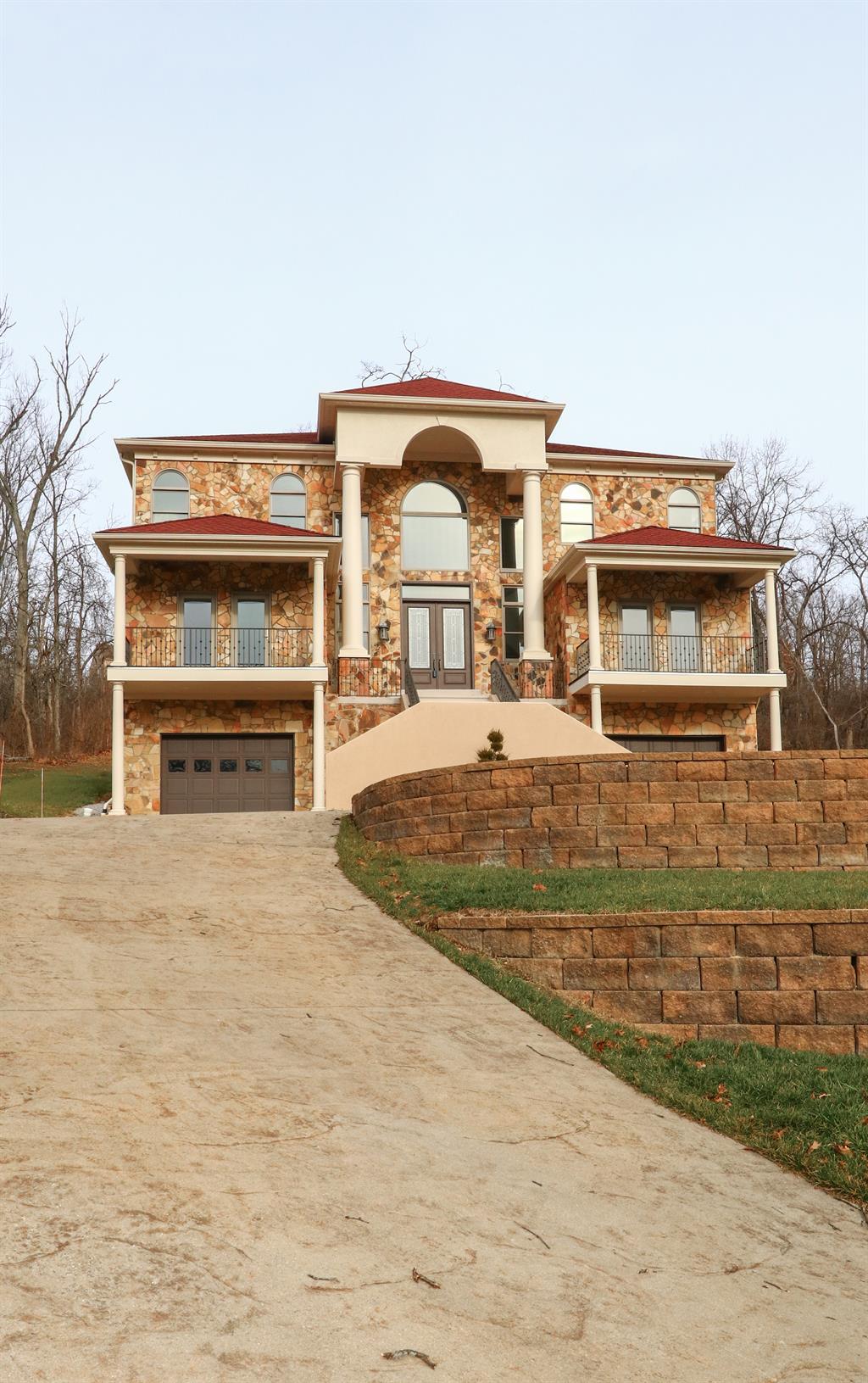 3620 Cooper Rd Blue Ash, OH